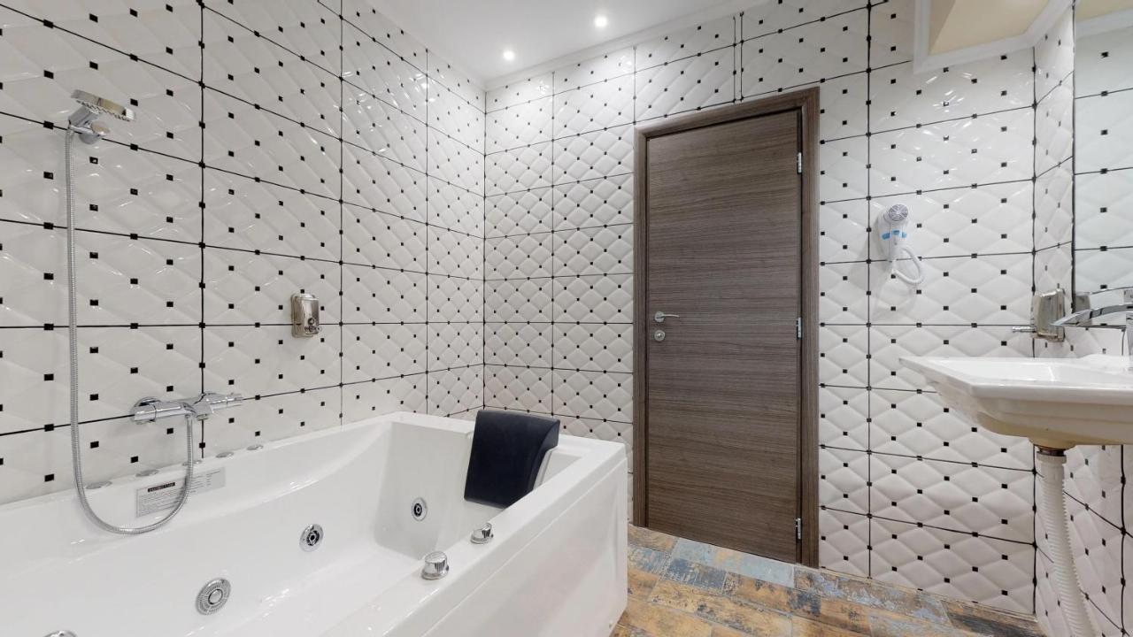 Jacuzzi Suites Salonicco Esterno foto